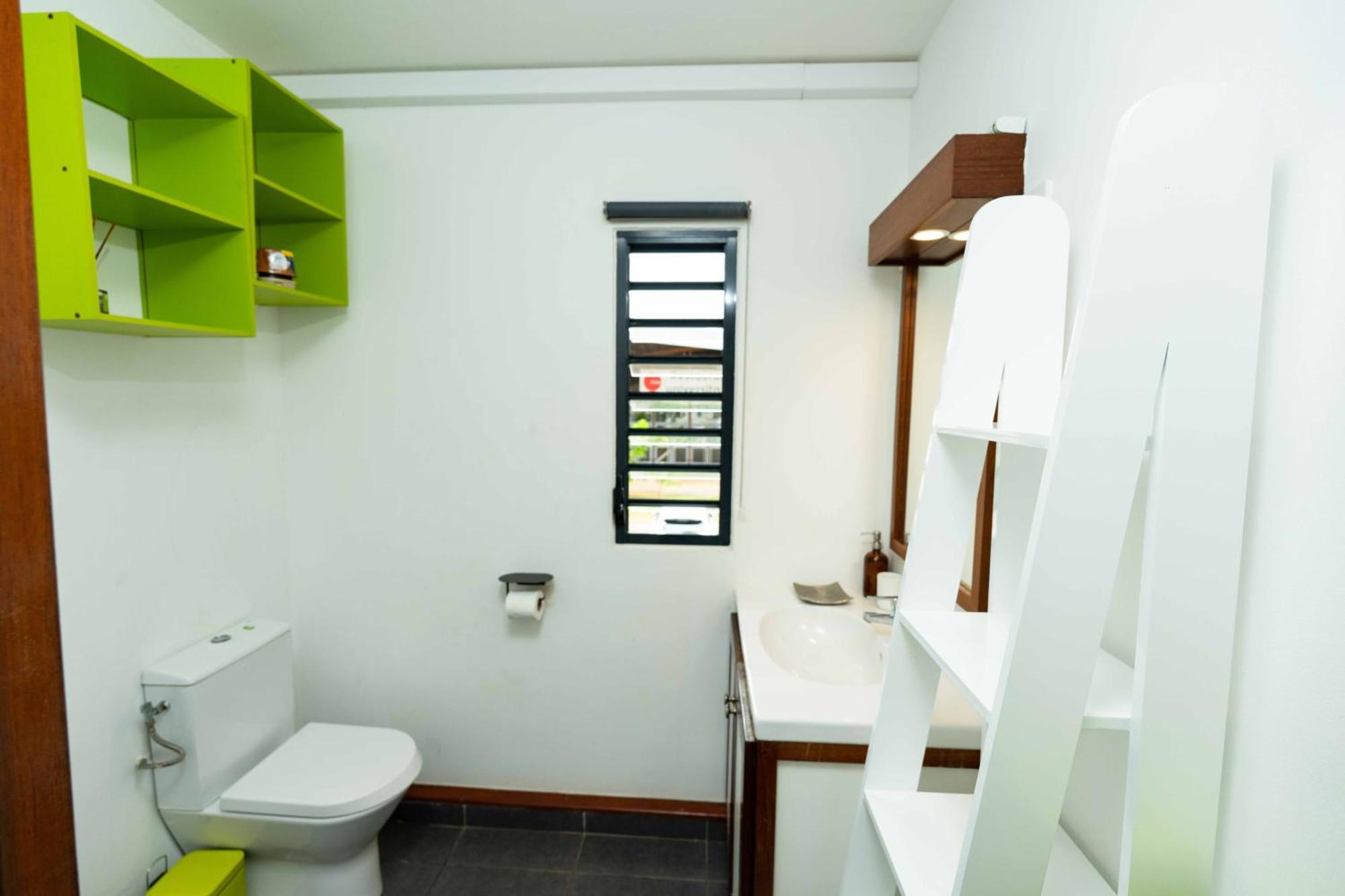 Hibiscus Standing- Appartement Cosy- 2 Chambres Climatisees- Cuisine Equipee- Wifi-Terrasse كايان المظهر الخارجي الصورة